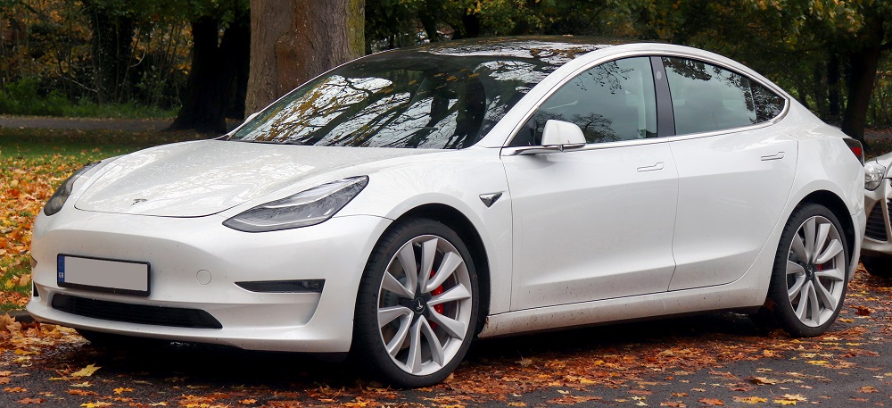 Tesla Model 3 - Фото 7