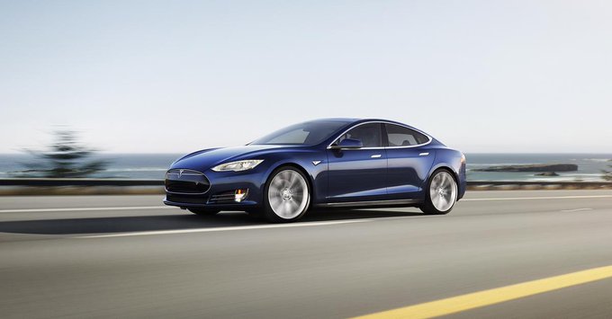 Tesla Model S - Фото 4